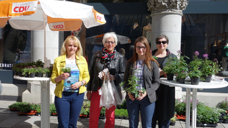 Muttertagsaktion der Frauen Union mit Ronja Kemmer, MdB.