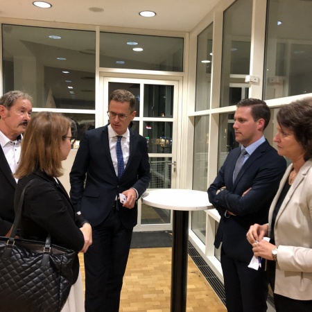 Größeres Bild ansehen